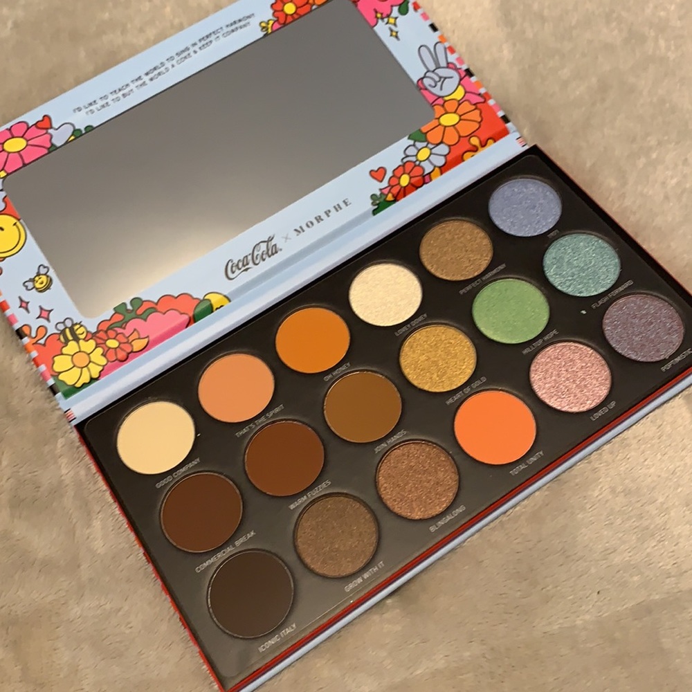 Coca-Cola x Morphe Awe Together Artistry Palette